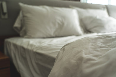 How to differentiate a duvet from other types of bedding? 
