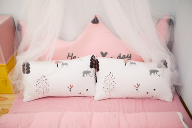 WHAT IS A DUVET COVER? 