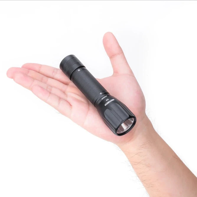 NEXTORCH C4 Taschenlampe (700lm)
