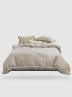 parure de lit pompon 260x220 - Camel